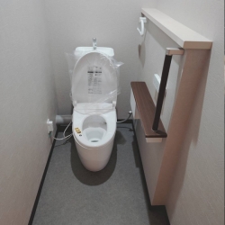 ケアライフ綾羅木トイレ増設工事 